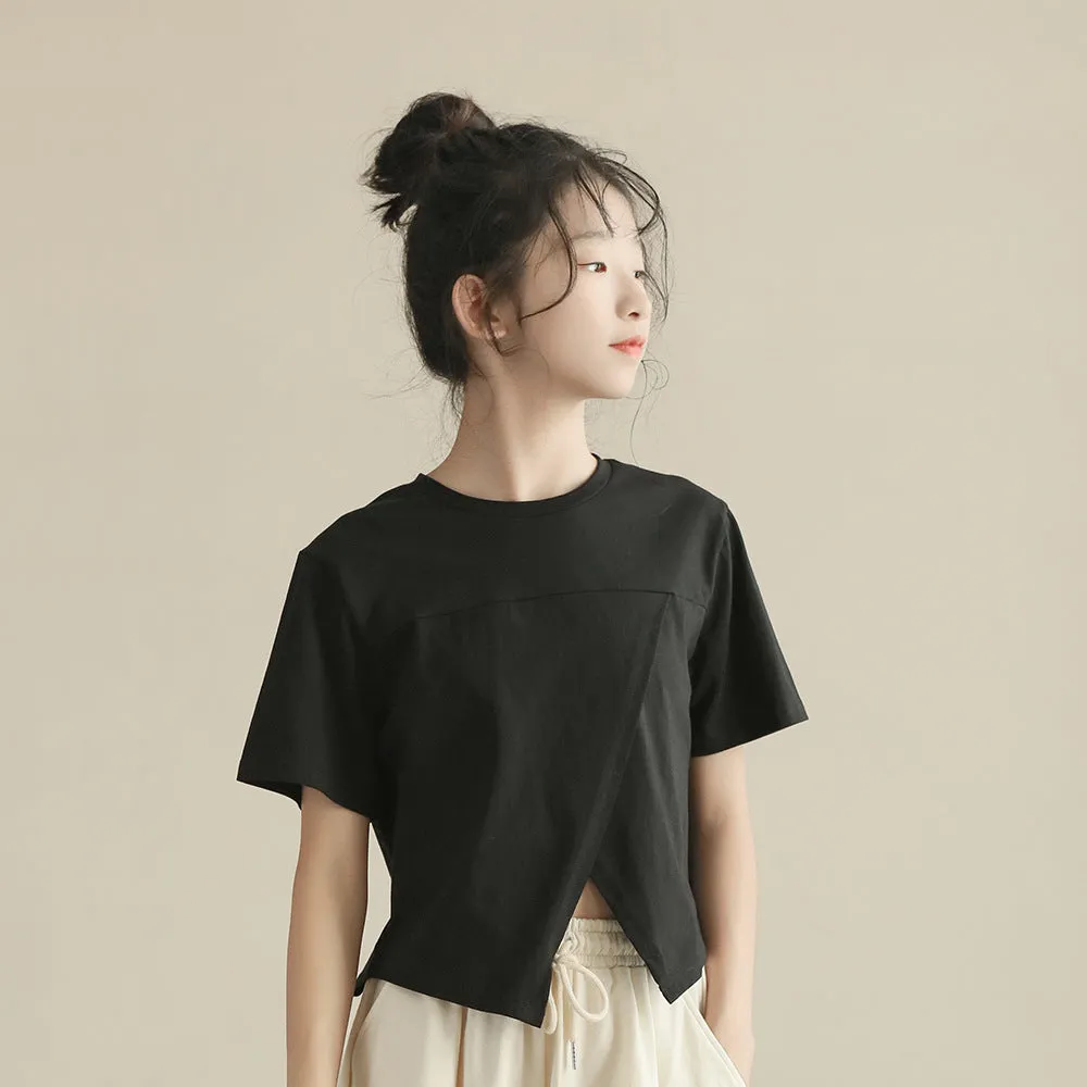 日系 纯色开叉短版上衣 裙裤 套装 Sleek Split-Hem Top & Flowing Culotte Shorts