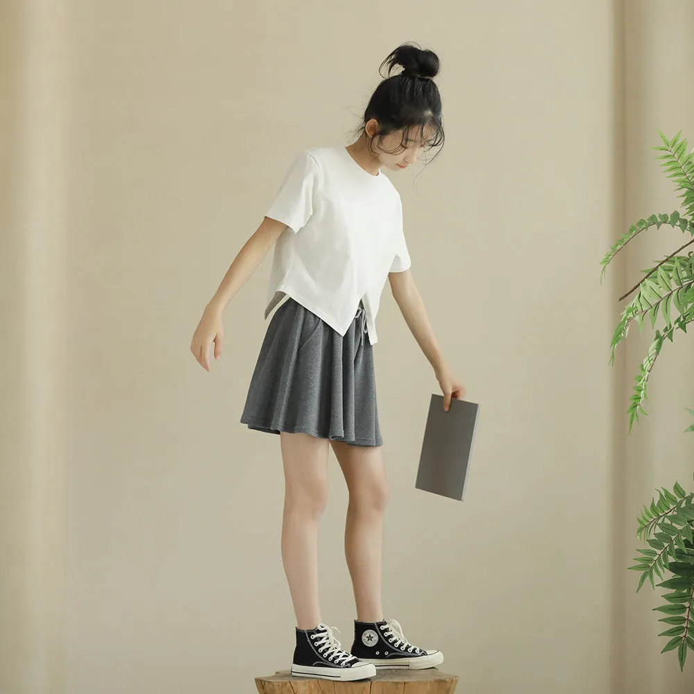 日系 纯色开叉短版上衣 裙裤 套装 Sleek Split-Hem Top & Flowing Culotte Shorts