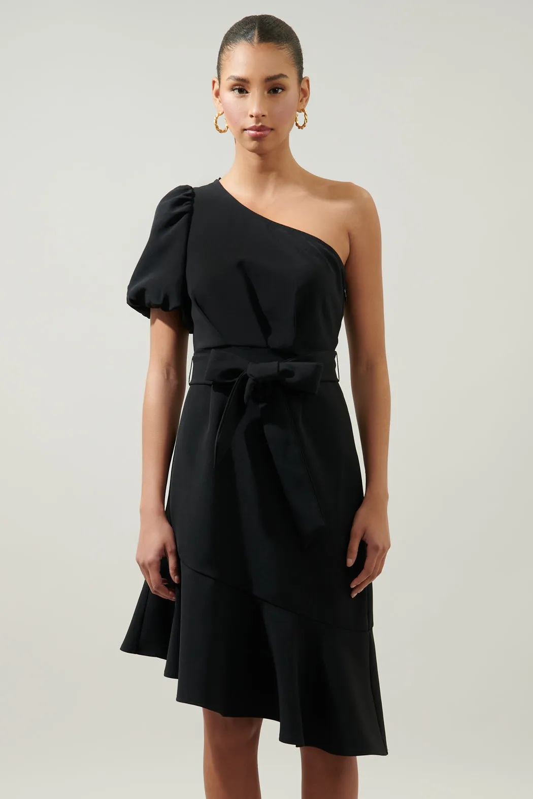 Chelsea Marjorie One Sleeve Tie Waist Midi Dress