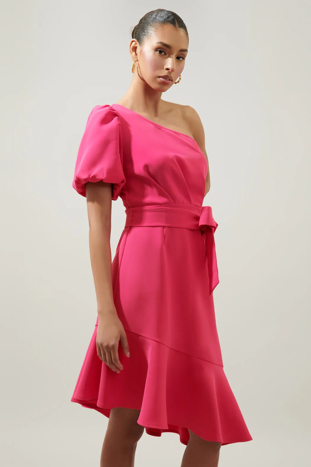 Chelsea Marjorie One Sleeve Tie Waist Midi Dress