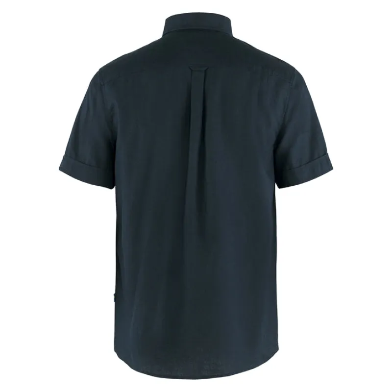 FJÄLLRÄVEN Men's Ovik Travel Short Sleeve Shirt