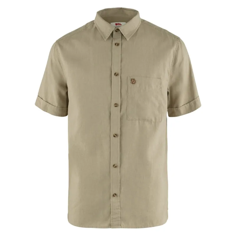 FJÄLLRÄVEN Men's Ovik Travel Short Sleeve Shirt