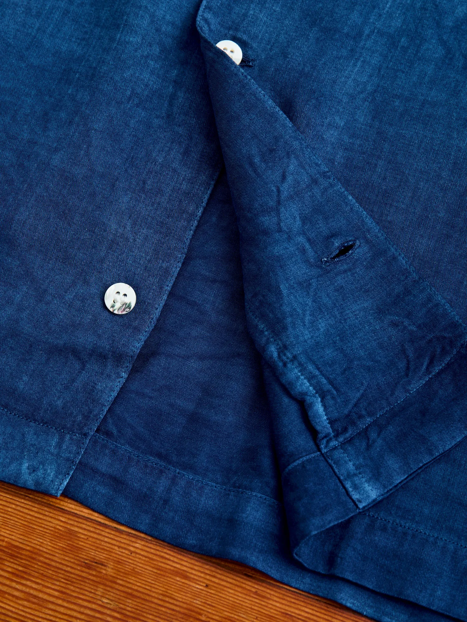 Hand-Dyed Short Sleeve Shirt in Indigo Gradient