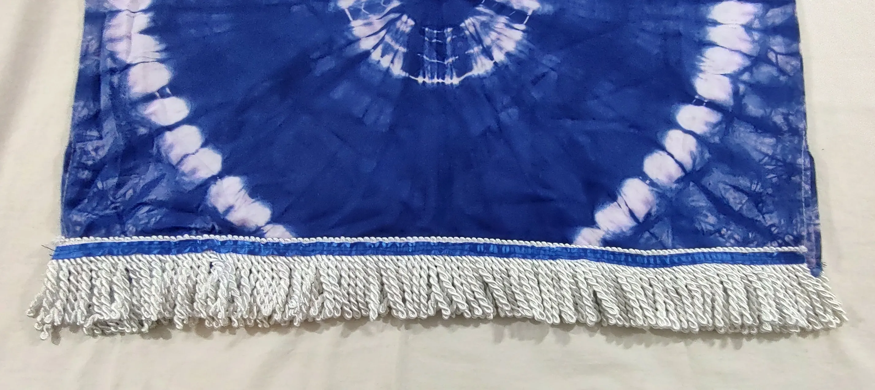 Hebrew Israelite Embroidered Tie-dye Dashiki w/ White Fringes (Blue)