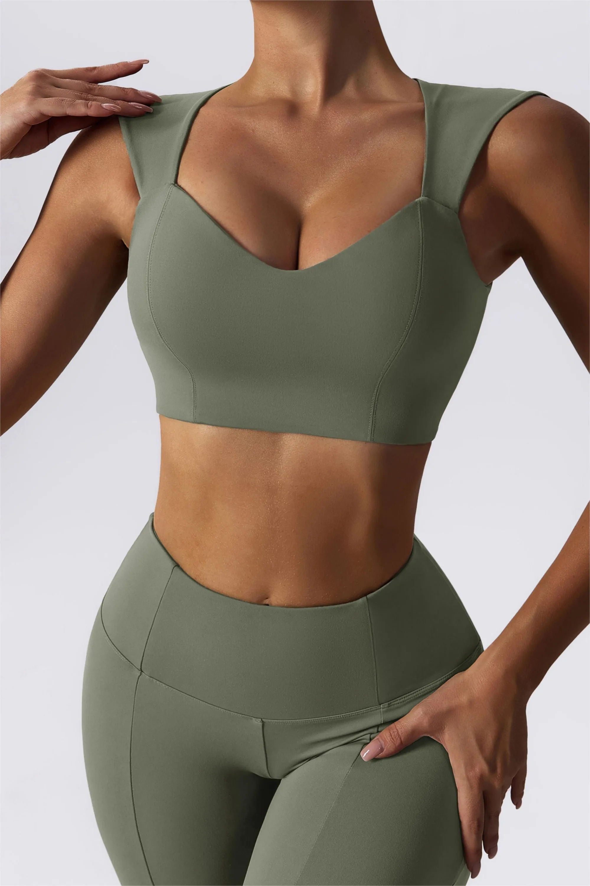 Joint Straps Sports Crop Top