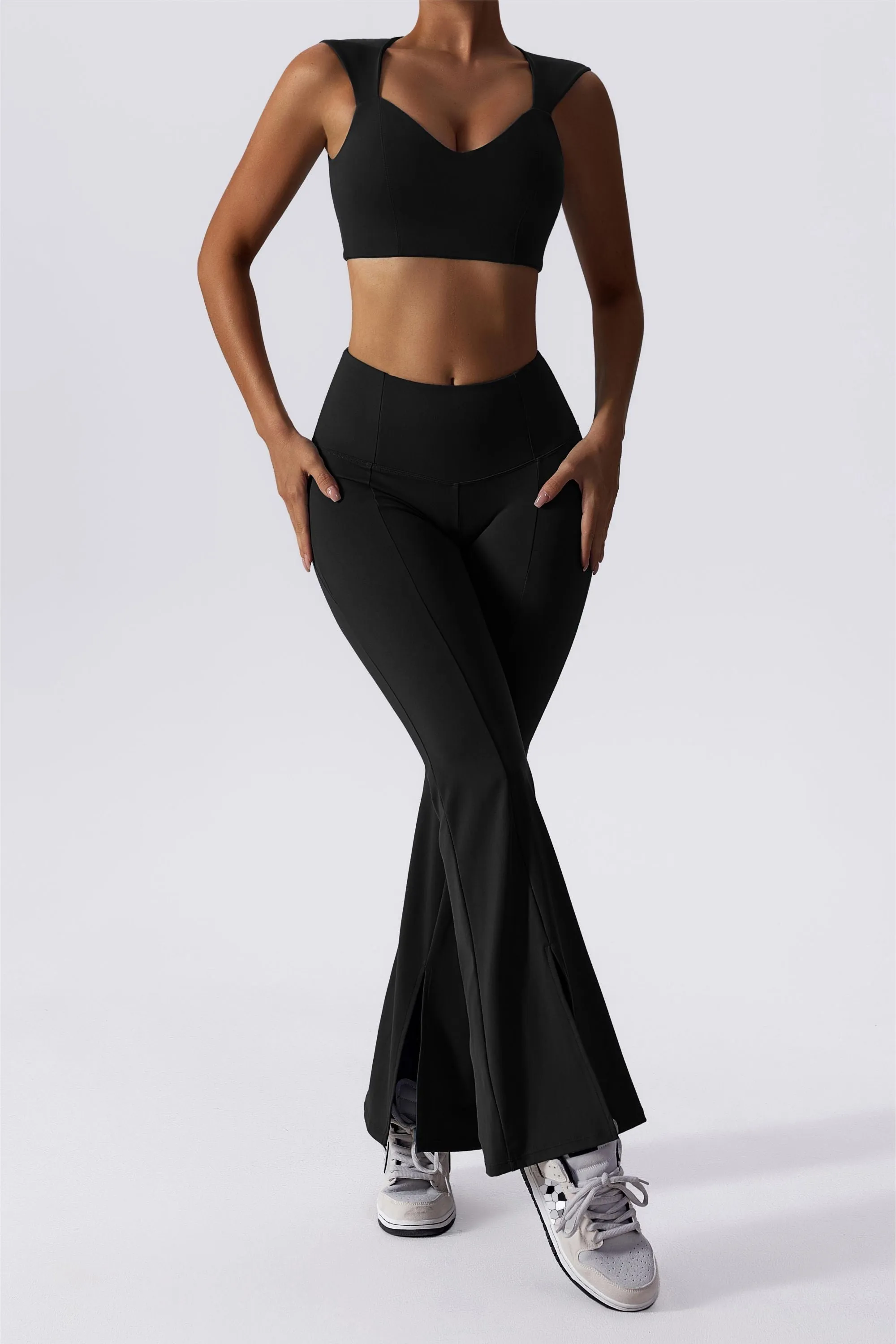 Joint Straps Sports Crop Top