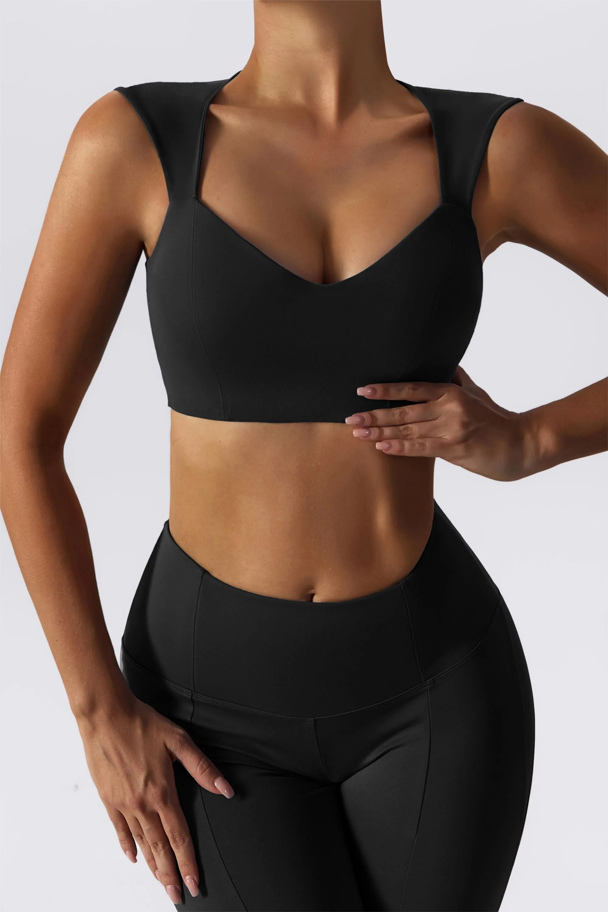 Joint Straps Sports Crop Top