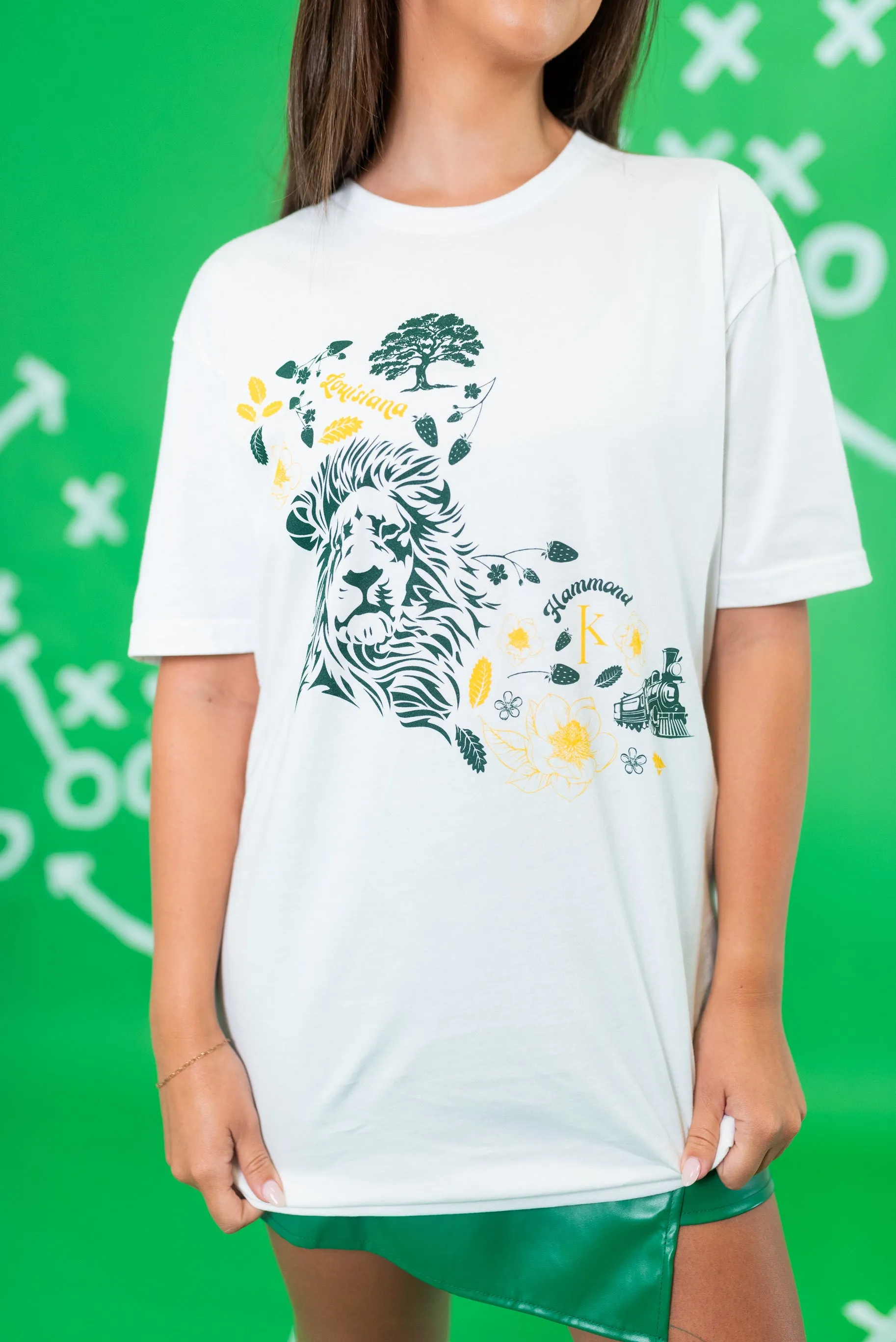 Kay-la Handbags: Lion LA T-shirt