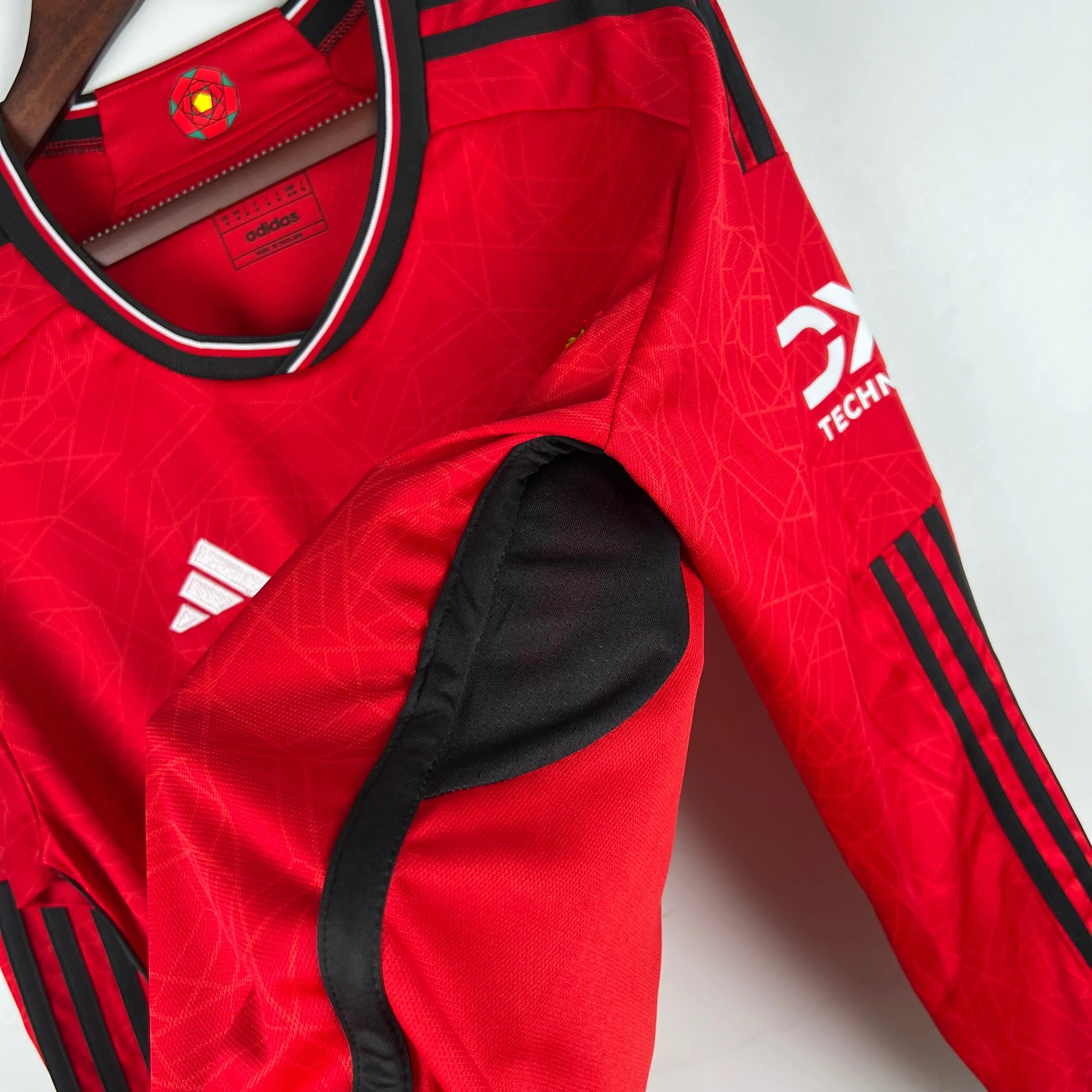 Manchester United Home 2023-24 - Stadium Kit (Full Sleeves)