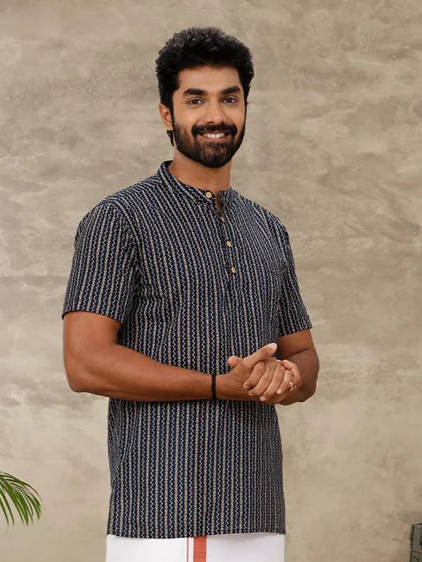 Men Short Length Pocket Kurta Navy Blue OC9