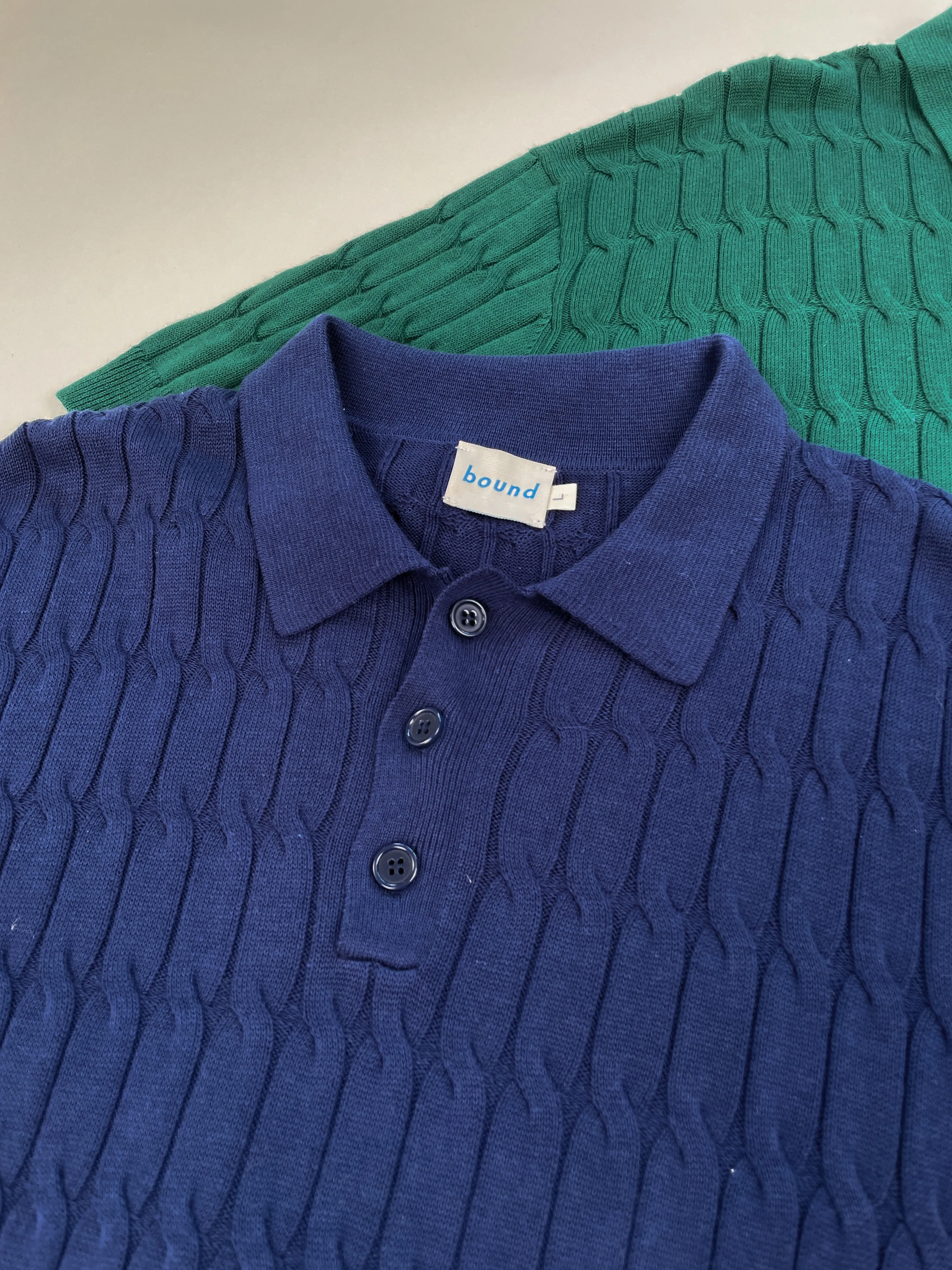 OMBRE CABLE KNIT POLO - NAVY / TAN