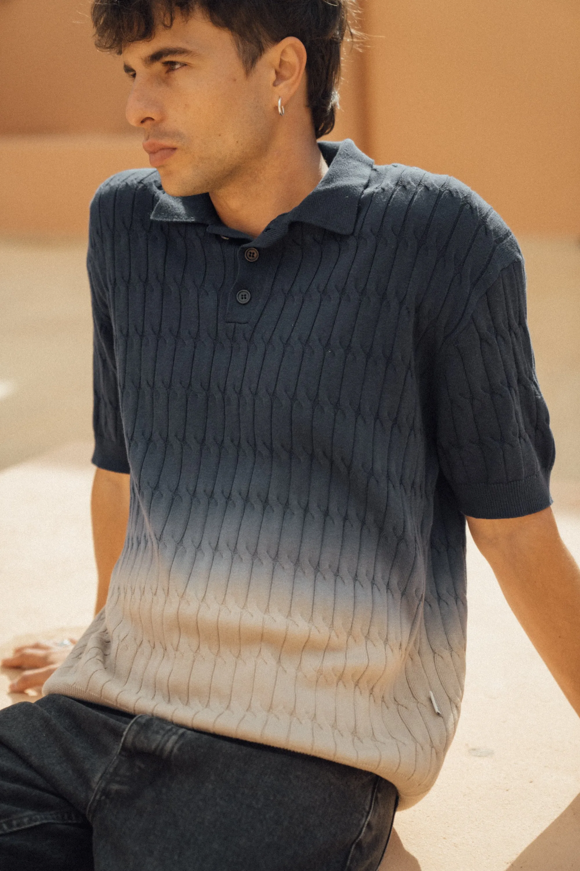 OMBRE CABLE KNIT POLO - NAVY / TAN