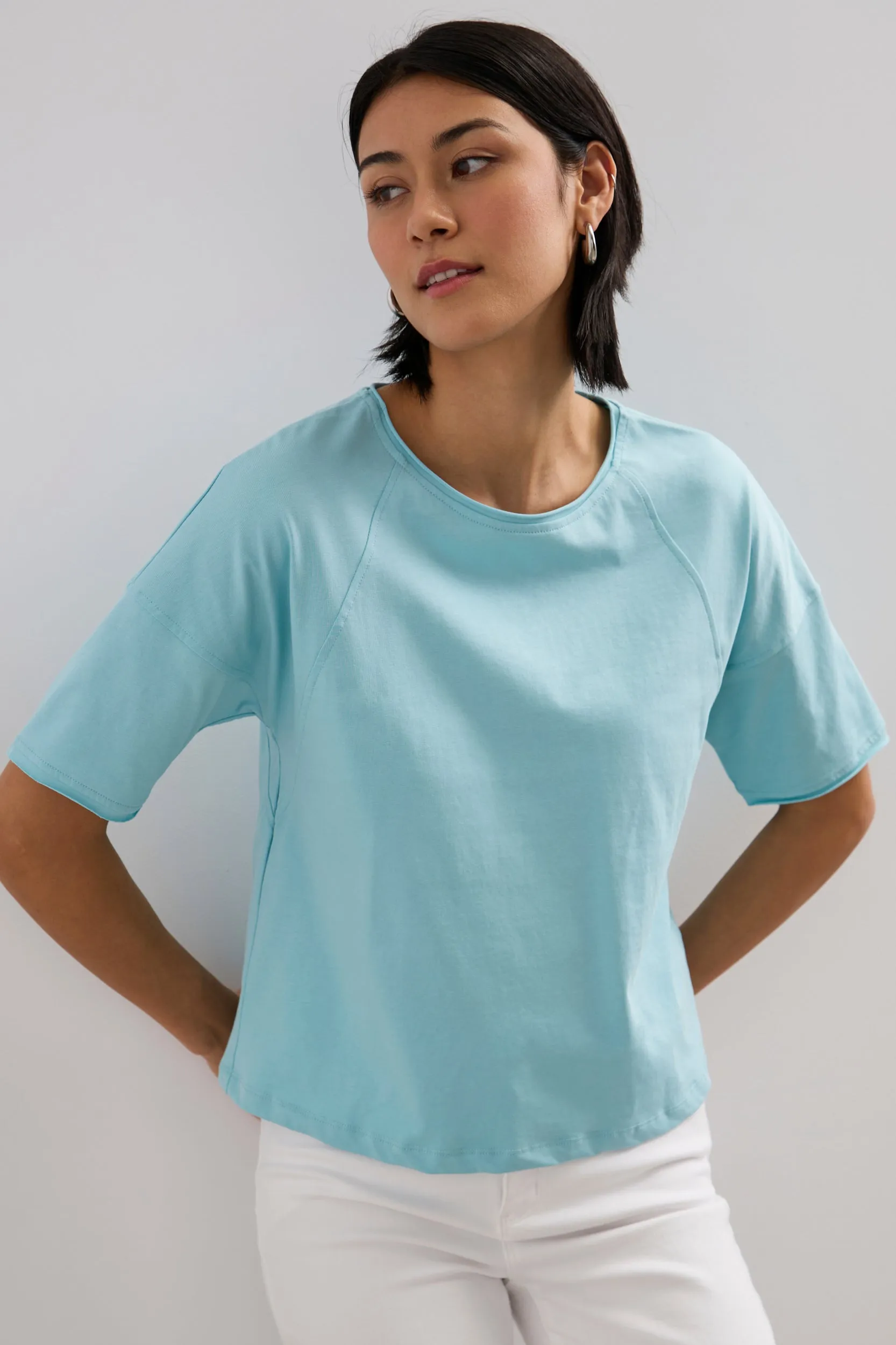 Oversize t-shirt with rolled sleeves