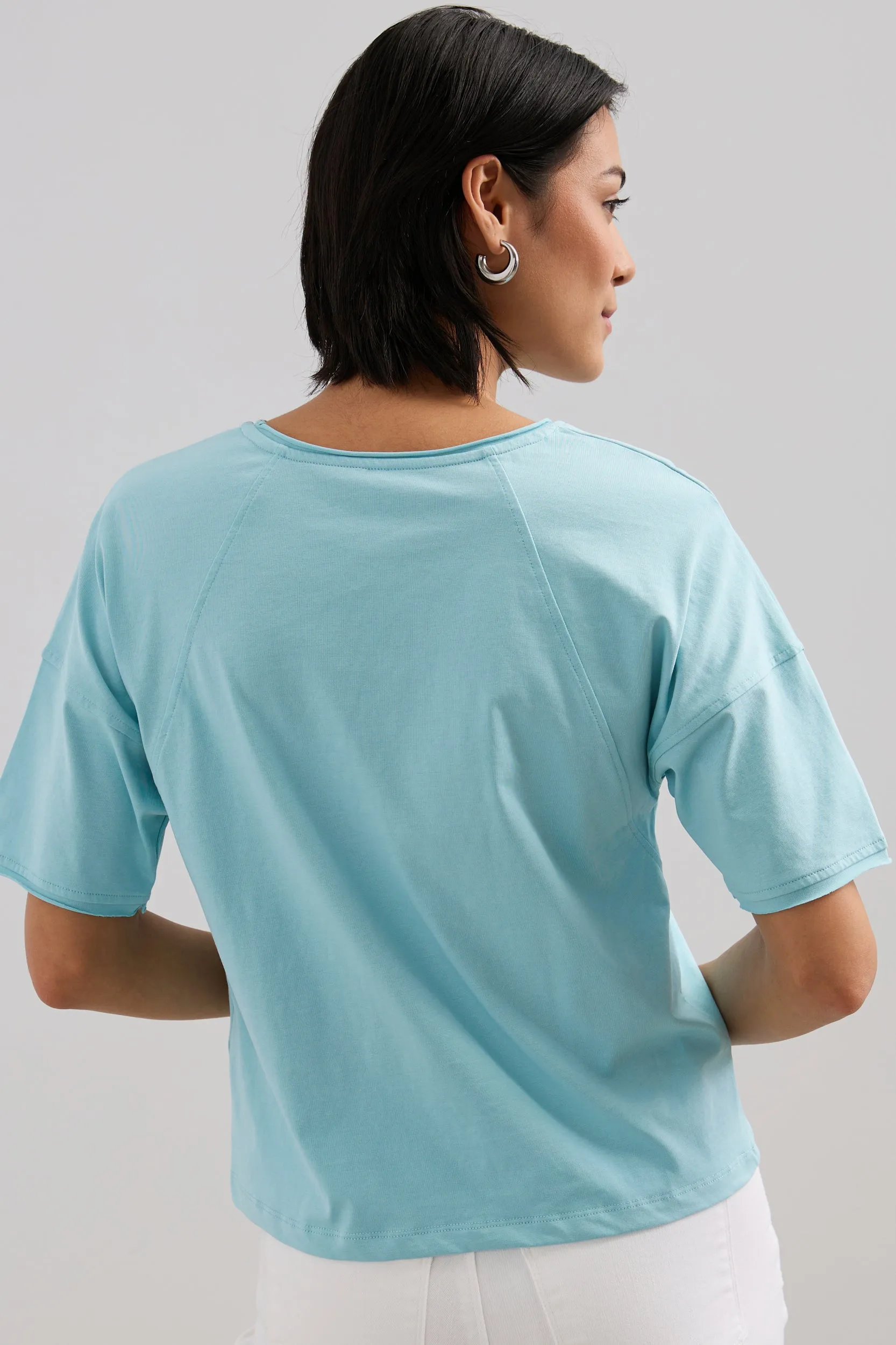 Oversize t-shirt with rolled sleeves