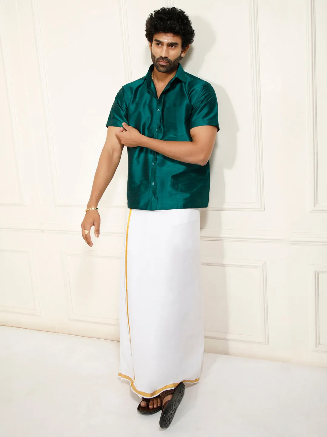 VASTRAMAY Men's Bottle Green Silk Blend Shirt And Mundu