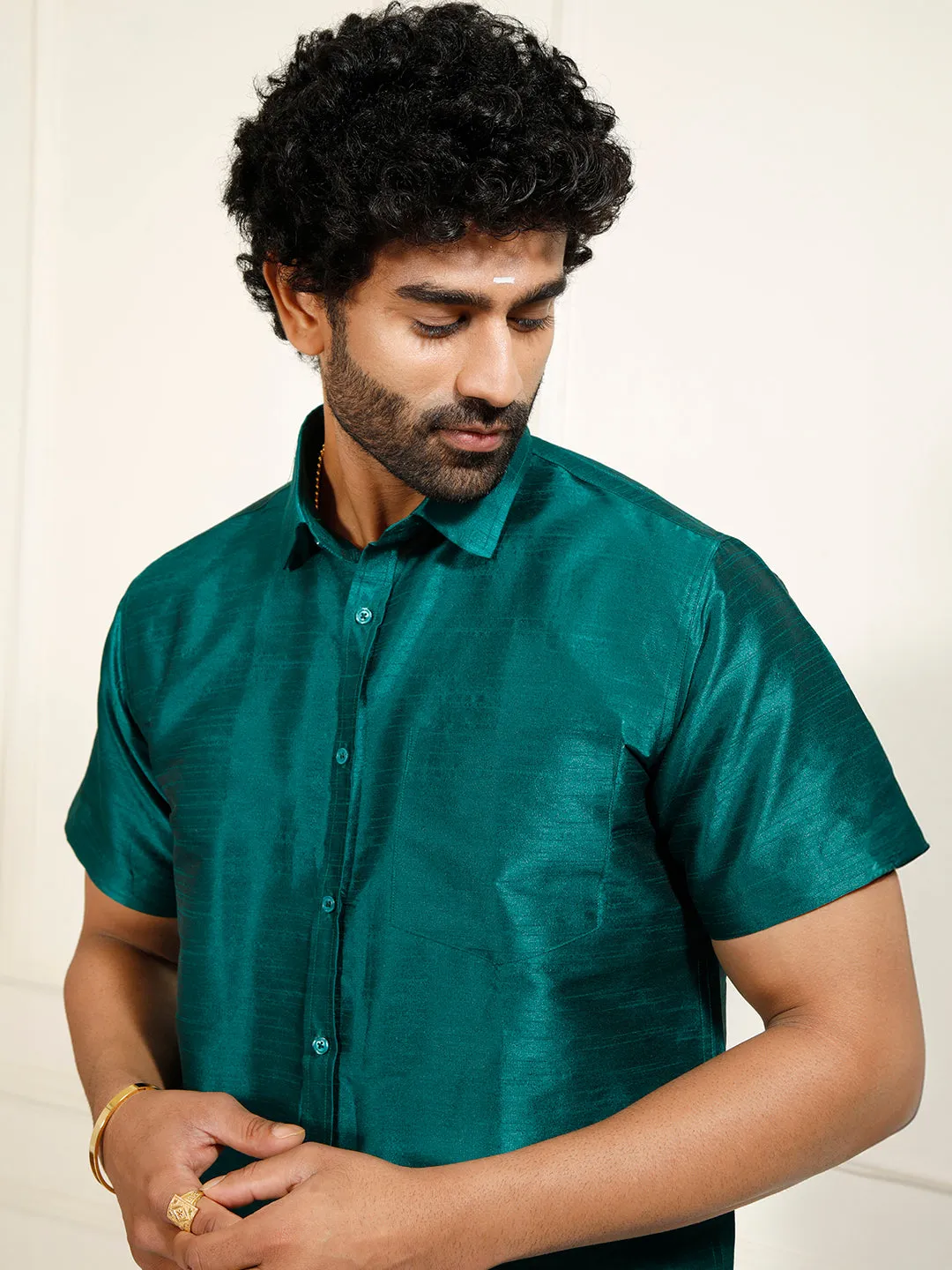 VASTRAMAY Men's Bottle Green Silk Blend Shirt And Mundu