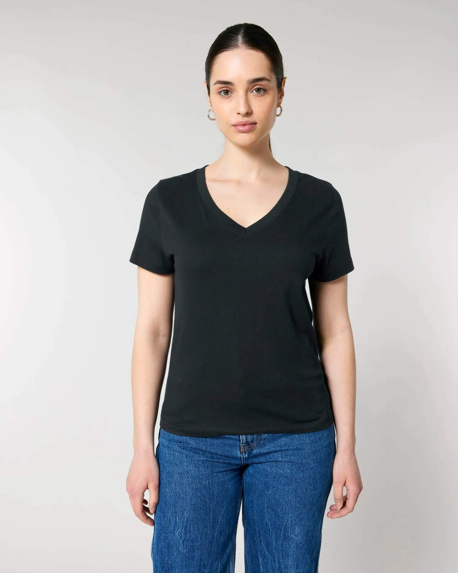 Women's Organic V-Neck T-Shirt - 155 GSM | Stella Isla STTW176